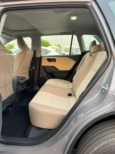 Toyota RAV4 XLE-G MID OPTION || 2.0L PETROL V4 / SUNROOF / DRIVER PWR SEAT / DVD+REAR CAMERA (CODE # RVPXLEO)-10