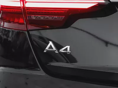 2,069 AED / 60 months | 0% DP | 2022 Audi A4 40TSFI S-Line / Full Service History / Audi Warranty-14