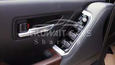 Toyota Land Cruiser GXR LC300 GXR 4.0P AT  MY2025 – BLACK-9