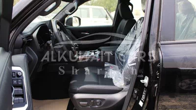 Toyota Land Cruiser GXR LC300 GXR 4.0P AT  MY2025 – BLACK-12