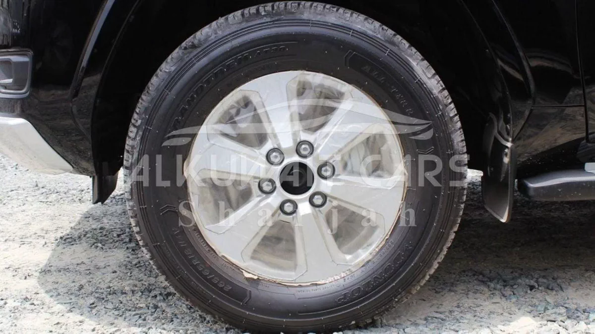 Toyota Land Cruiser GXR LC300 GXR 4.0P AT  MY2025 – BLACK-13-0
