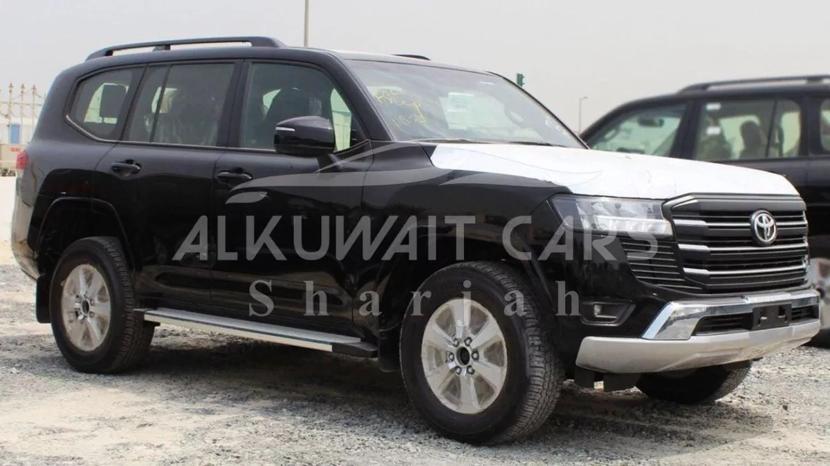 Toyota Land Cruiser GXR LC300 GXR 4.0P AT  MY2025 – BLACK