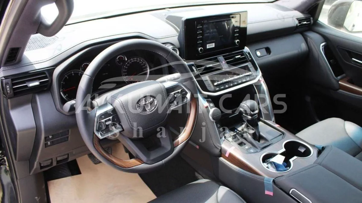 Toyota Land Cruiser GXR LC300 GXR 4.0P AT  MY2025 – BLACK-5-0