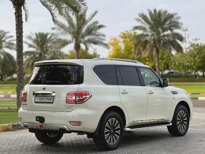 Nissan Patrol LE 2014 GCC Specs - Well Maintained-7