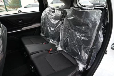 Toyota Veloz GX full option 1.5L-10