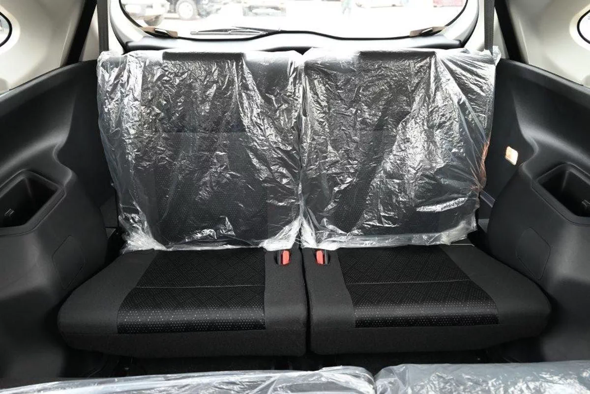 Toyota Veloz GX full option 1.5L-12-0
