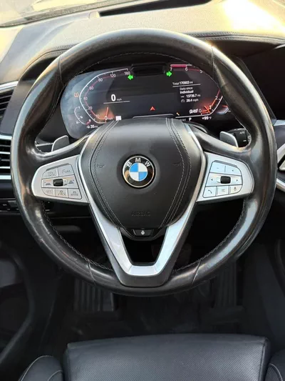 BMW X7 50i PURE EXCELLENCE BMW X7 XDrive 50i Full option premium-9