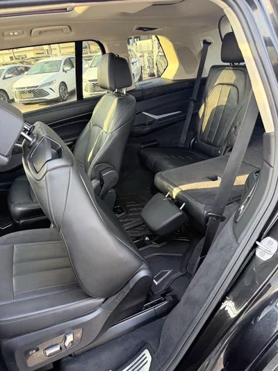 BMW X7 50i PURE EXCELLENCE BMW X7 XDrive 50i Full option premium-18
