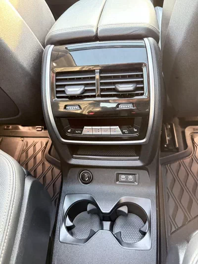 BMW X7 50i PURE EXCELLENCE BMW X7 XDrive 50i Full option premium-20
