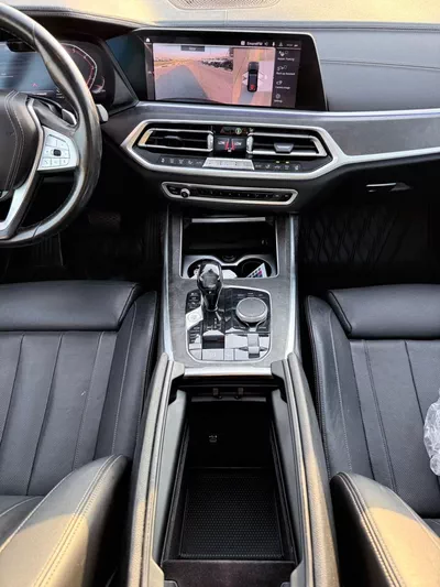 BMW X7 50i PURE EXCELLENCE BMW X7 XDrive 50i Full option premium-7