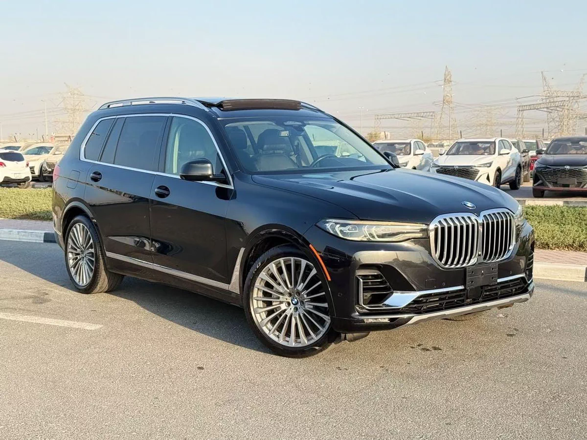 BMW X7 50i PURE EXCELLENCE BMW X7 XDrive 50i Full option premium
