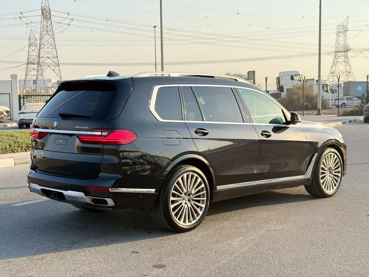 BMW X7 50i PURE EXCELLENCE BMW X7 XDrive 50i Full option premium-2-0