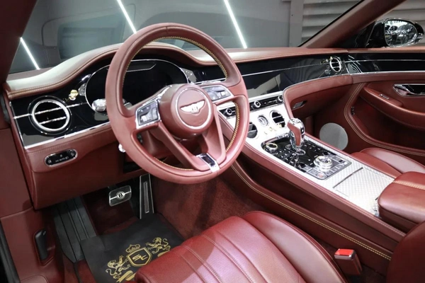 Bentley Continental GTC Number 1 Edition by Mulliner 1 of 100