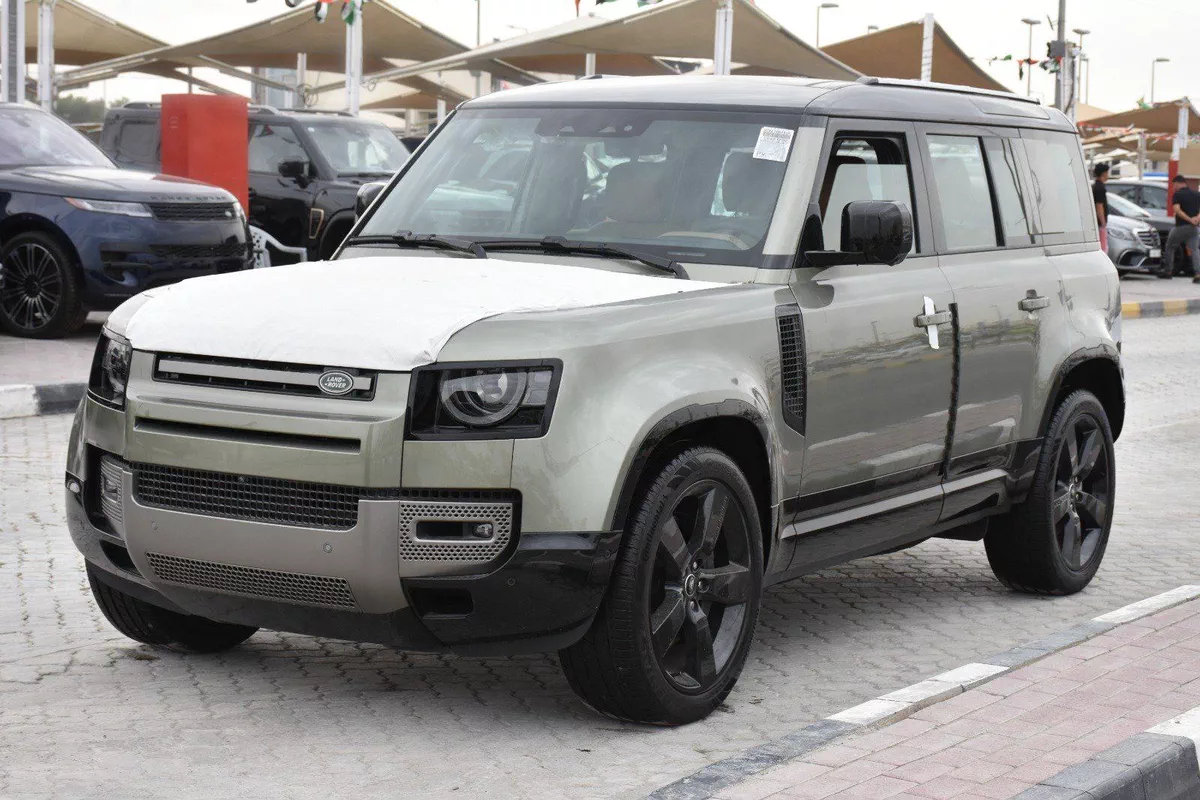 LAND ROVER DEFENDER P400 XDYNAMIC HSE 2025 | GREEN-12-12