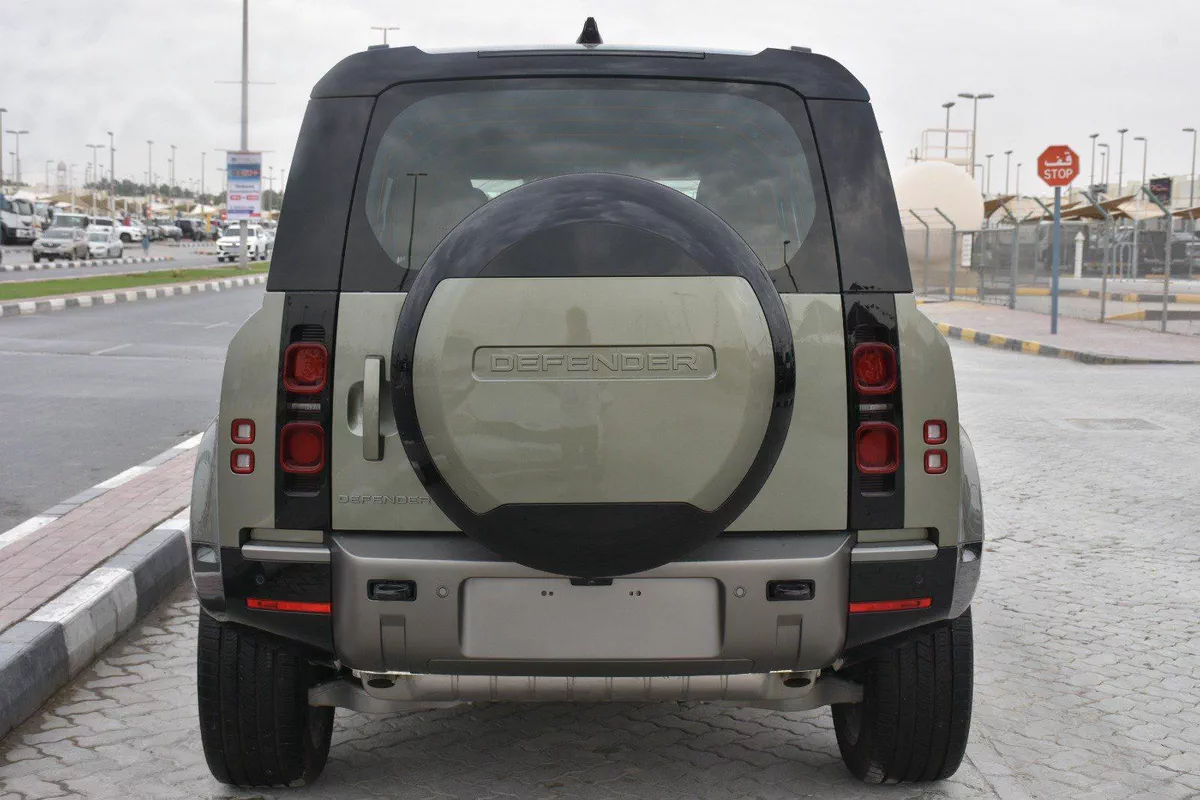 LAND ROVER DEFENDER P400 XDYNAMIC HSE 2025 | GREEN-18-18
