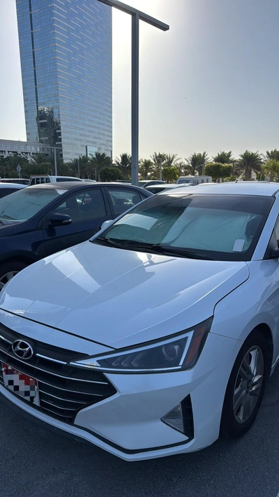 HYUNDAI ELANTRA 2.0L-0