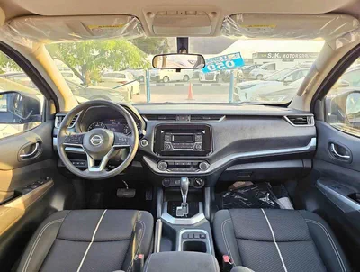 Nissan X Terra SE 7 SEATS / 2.5L PETROL V4 / LEATHER SEATS / PUSH START / 4WD (CODE # 69096)-10
