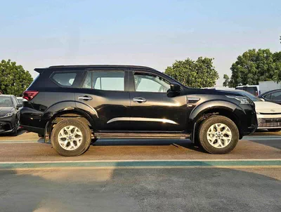 Nissan X Terra SE 7 SEATS / 2.5L PETROL V4 / LEATHER SEATS / PUSH START / 4WD (CODE # 69096)-1