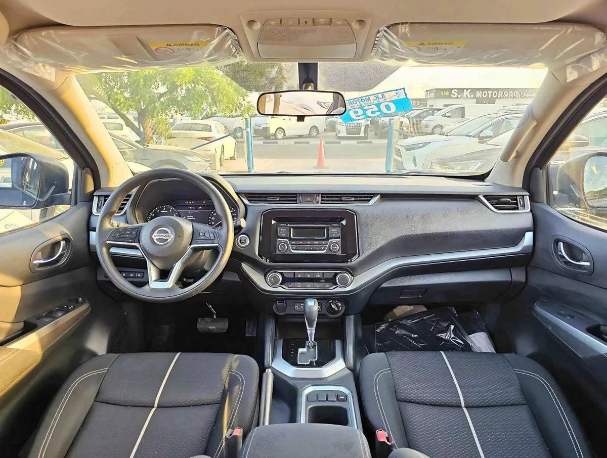 Nissan X Terra SE 7 SEATS / 2.5L PETROL V4 / LEATHER SEATS / PUSH START / 4WD (CODE # 69096)-10-0