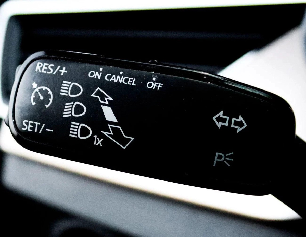 Skoda KAMIQ STYLE LEATHER | 1.6 L | 2023 | GCC | Accident-Free | In Excellent Condition | 890 P.M-13-13