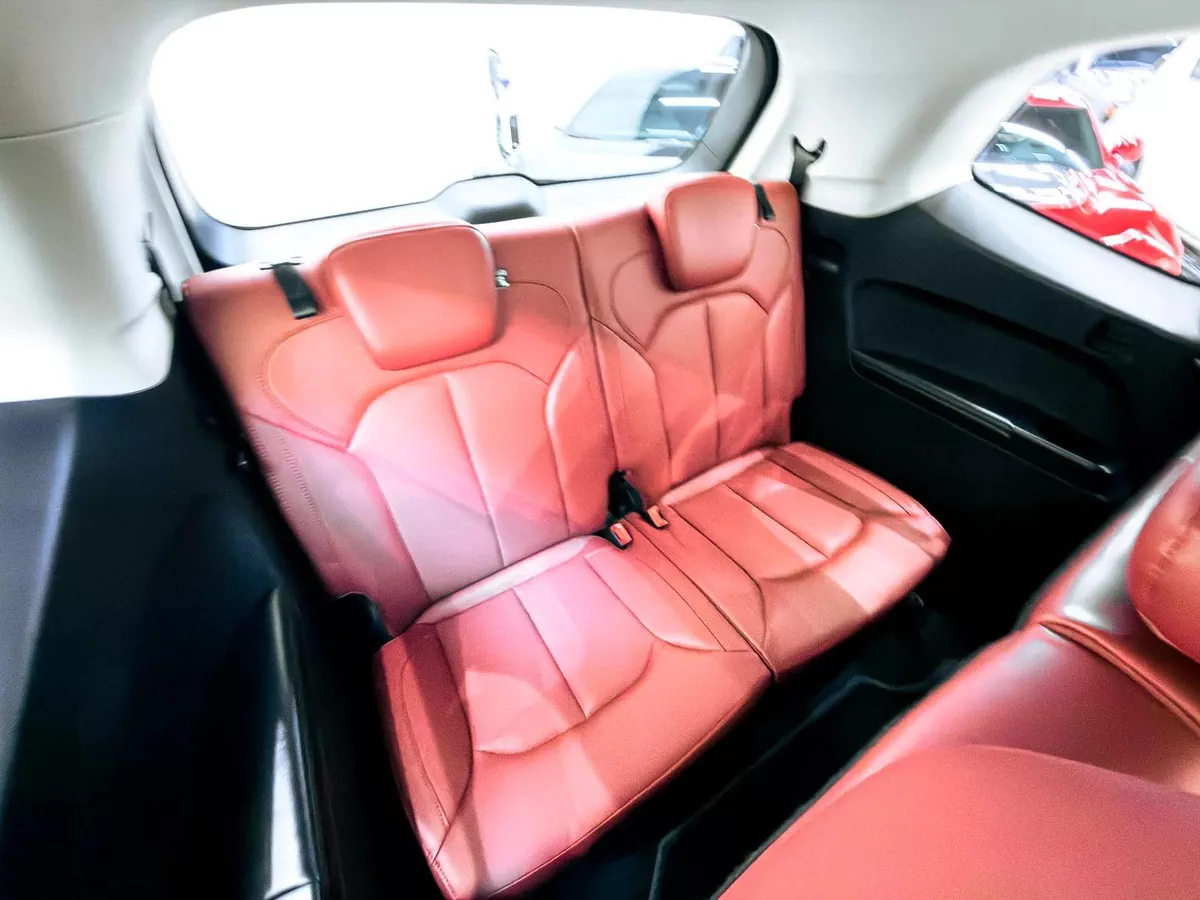 2023 MG RX8 Luxury 2.0T V4 // EMI Starting from 1,250 AED-3-3