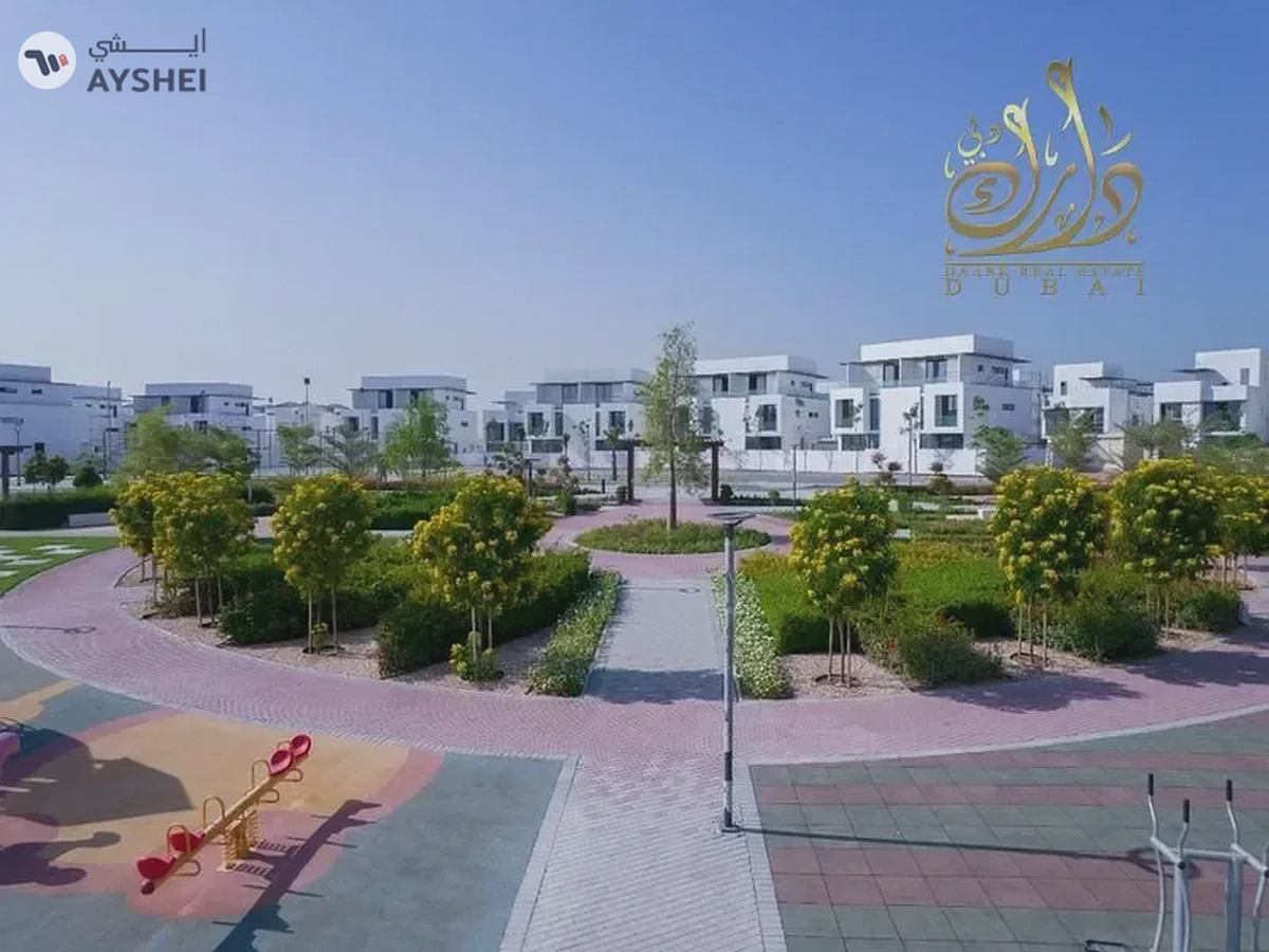 50% SLD discount-Waterfront Villa-Private Pool-Ready to Move in