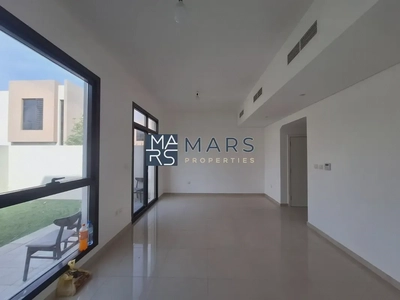 **Modern 2-Bedroom Townhouse for Rent in Nasma Residences -18