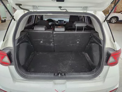 Hyundai Venue 2022 Korean Specs - Compact SUV in Excellent Condition-16