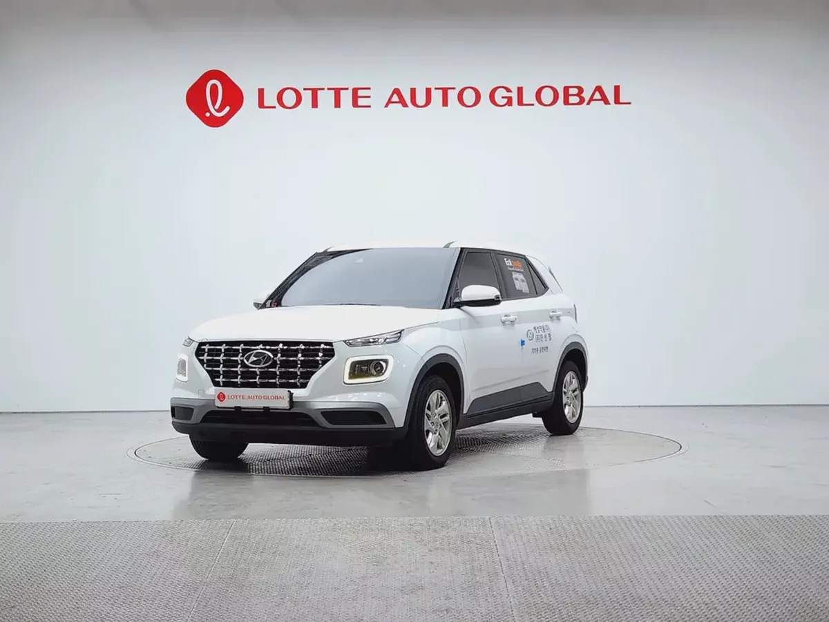 Hyundai Venue 2022 Korean Specs - Compact SUV in Excellent Condition-1-1