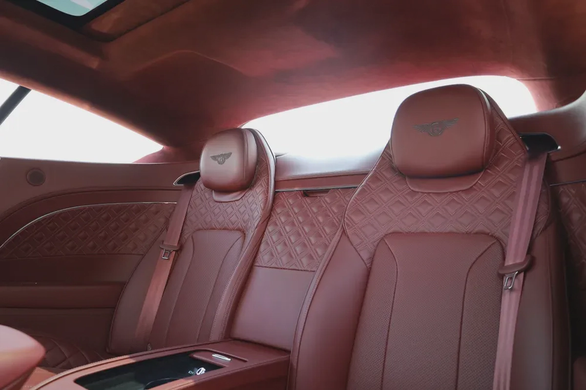 New Bentley Continental GT V8 2022-7-7