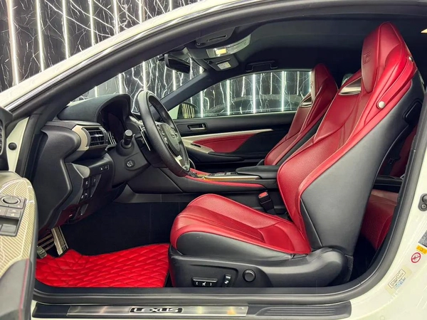 2016 Lexus RC F Carbon Edition | GCC Specs | Performance V8
