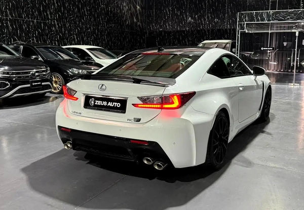 2016 Lexus RC F Carbon Edition | GCC Specs | Performance V8
