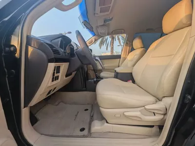 Toyota Prado TXL 2016 | GCC Specs | Well Maintained Interior and Exterior Excellent Condition-9