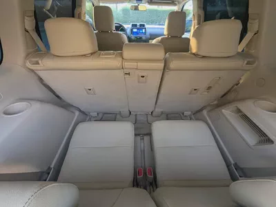 Toyota Prado TXL 2016 | GCC Specs | Well Maintained Interior and Exterior Excellent Condition-13