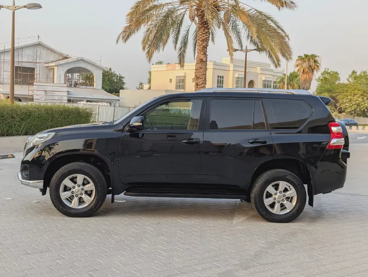 Toyota Prado TXL 2016 | GCC Specs | Well Maintained Interior and Exterior Excellent Condition-6-6
