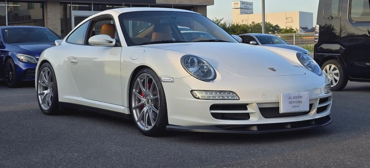 Porsche 911 Carrera 4S 2008 - Japanese Specs - Immaculate Condition