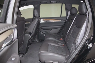 2024 Cadillac XT6 Platinum - GCC Specs -Agency Maintained-8