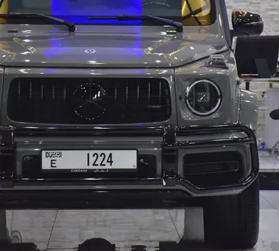 ( EXTENDED WARRANTY - GARGASH / 07-11-28 or 105,000 KM ) ORIGINAL PAINT / Mercedes Benz G550 - 2024-4