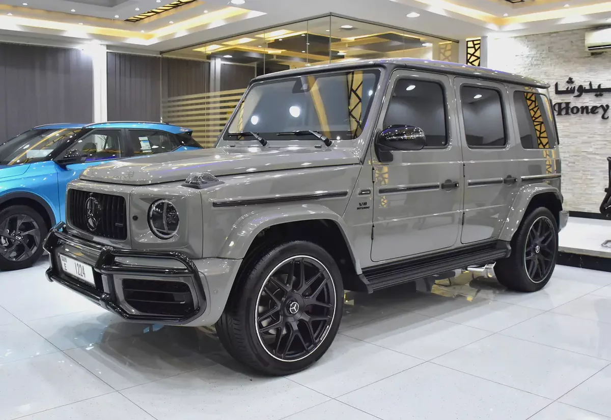( EXTENDED WARRANTY - GARGASH / 07-11-28 or 105,000 KM ) ORIGINAL PAINT / Mercedes Benz G550 - 2024-1-1
