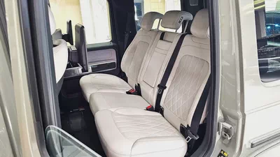 MERCEDES BENZ - G63 AMG - DOUBLE NIGHT PACKAGE - 2025 MODEL - GCC SPECS - 82000KM - GRAY COLOR-6