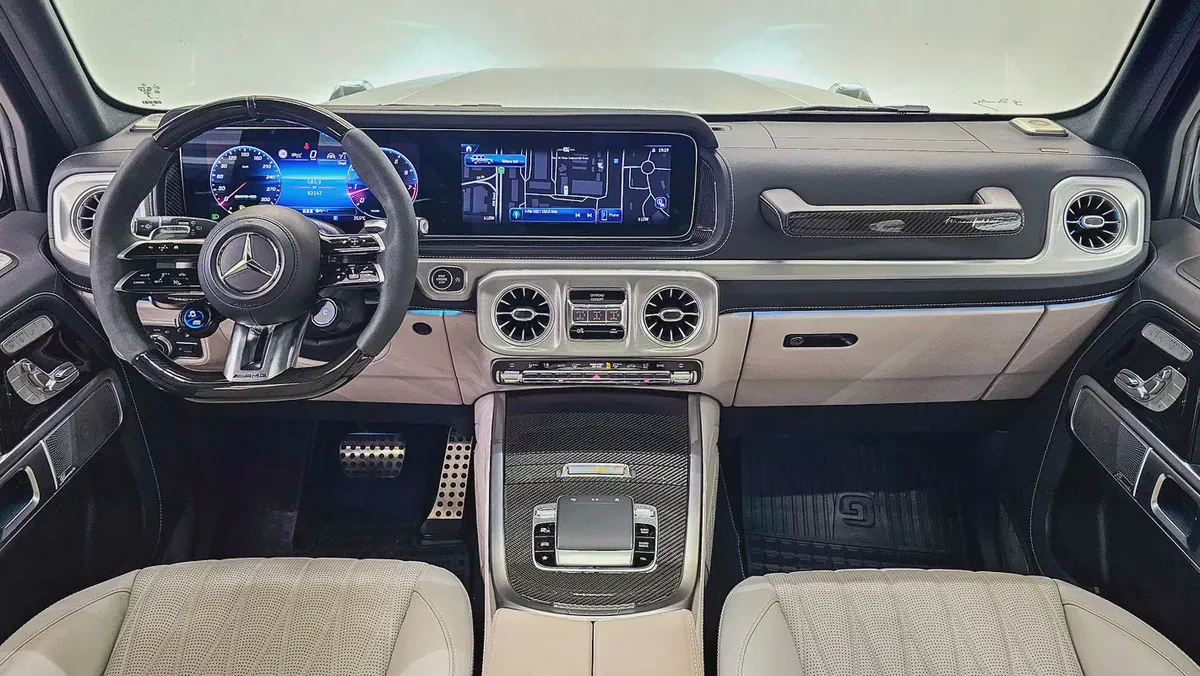 MERCEDES BENZ - G63 AMG - DOUBLE NIGHT PACKAGE - 2025 MODEL - GCC SPECS - 82000KM - GRAY COLOR-1-1
