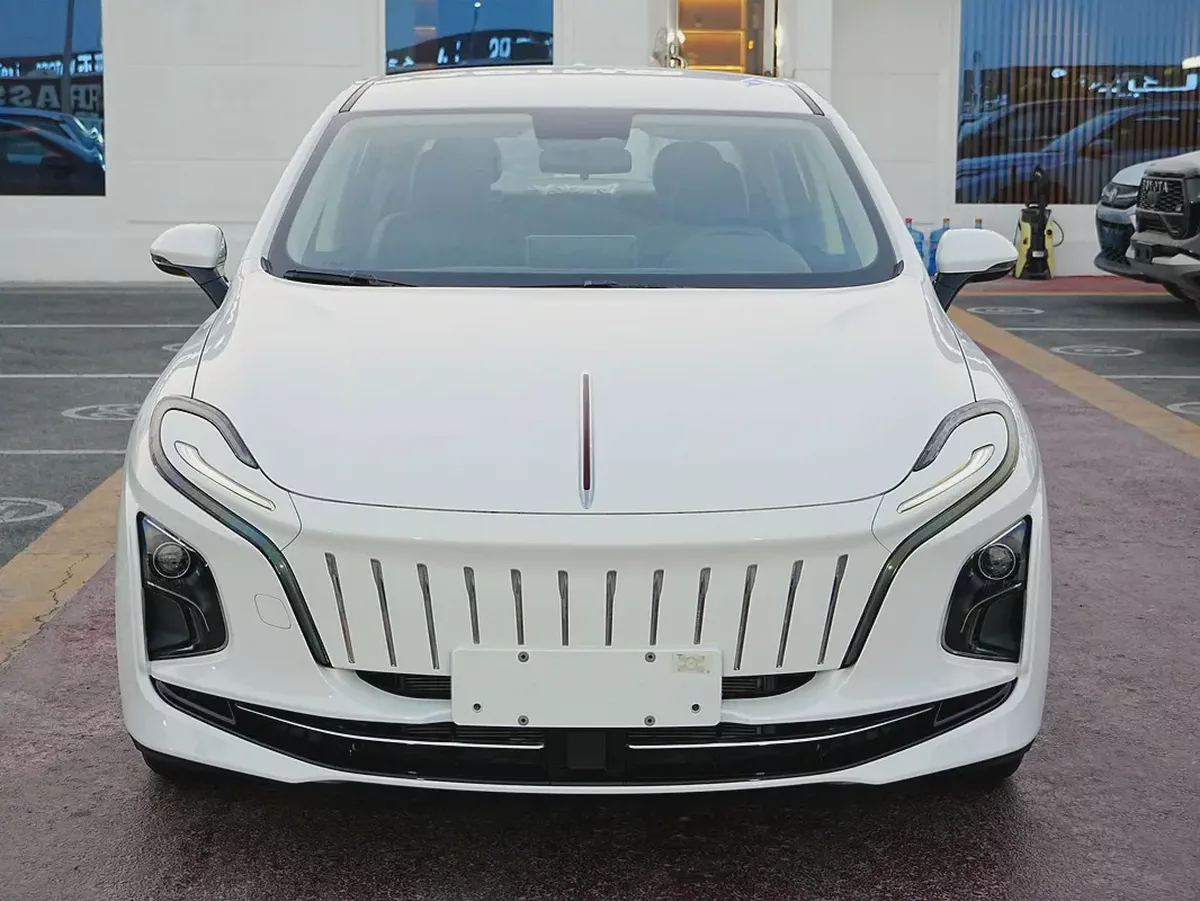(EXPORT ONLY) HONGQI E-QM5 2024 ELECTRIC SEDAN CHINESE SPECS BRAND NEW 0KM-1-1