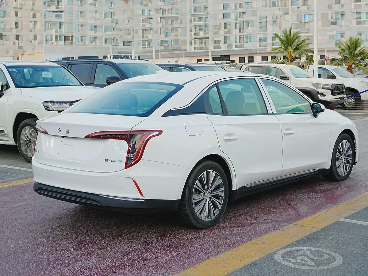 (EXPORT ONLY) HONGQI E-QM5 2024 ELECTRIC SEDAN CHINESE SPECS BRAND NEW 0KM-3-3