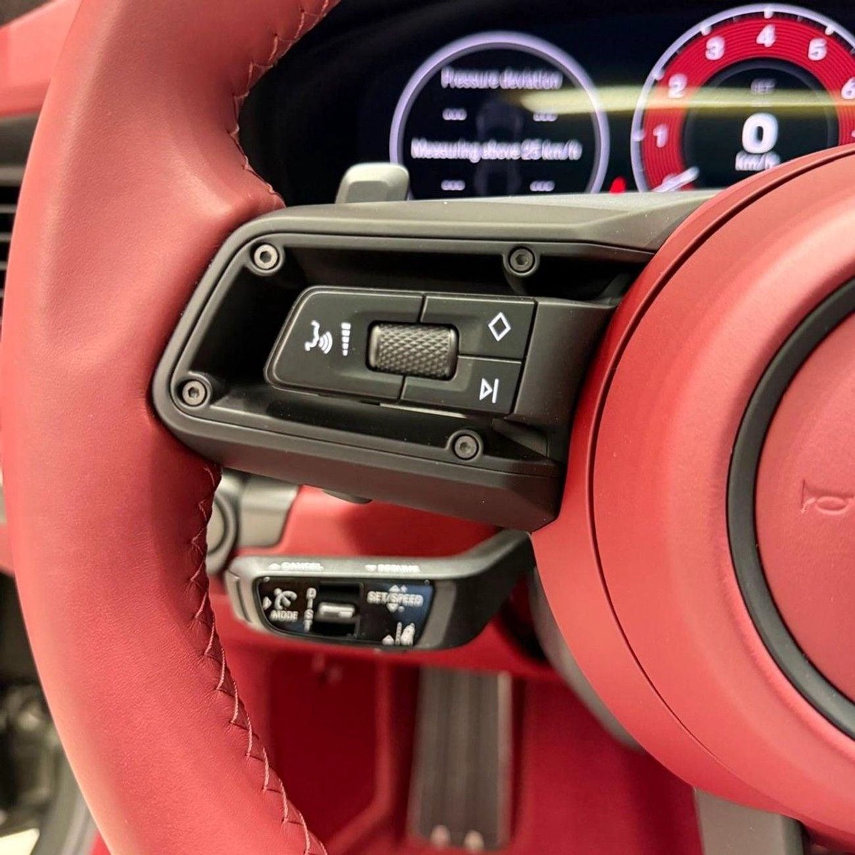 Porsche 911 Porsche 911 Turbo S 2026 GCC specs-15-0