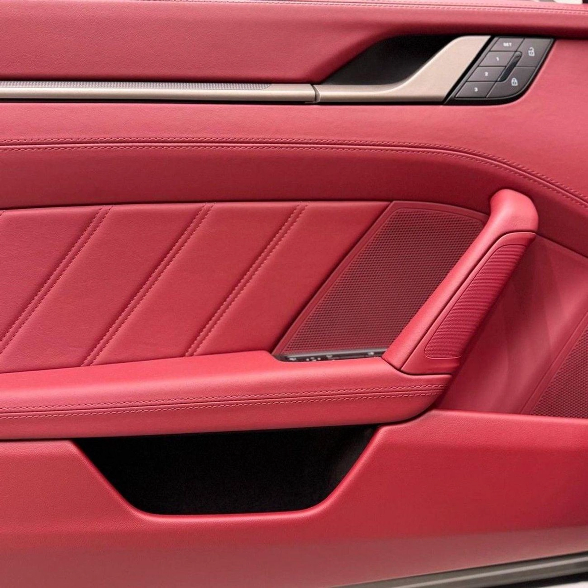 Porsche 911 Porsche 911 Turbo S 2026 GCC specs-8-0