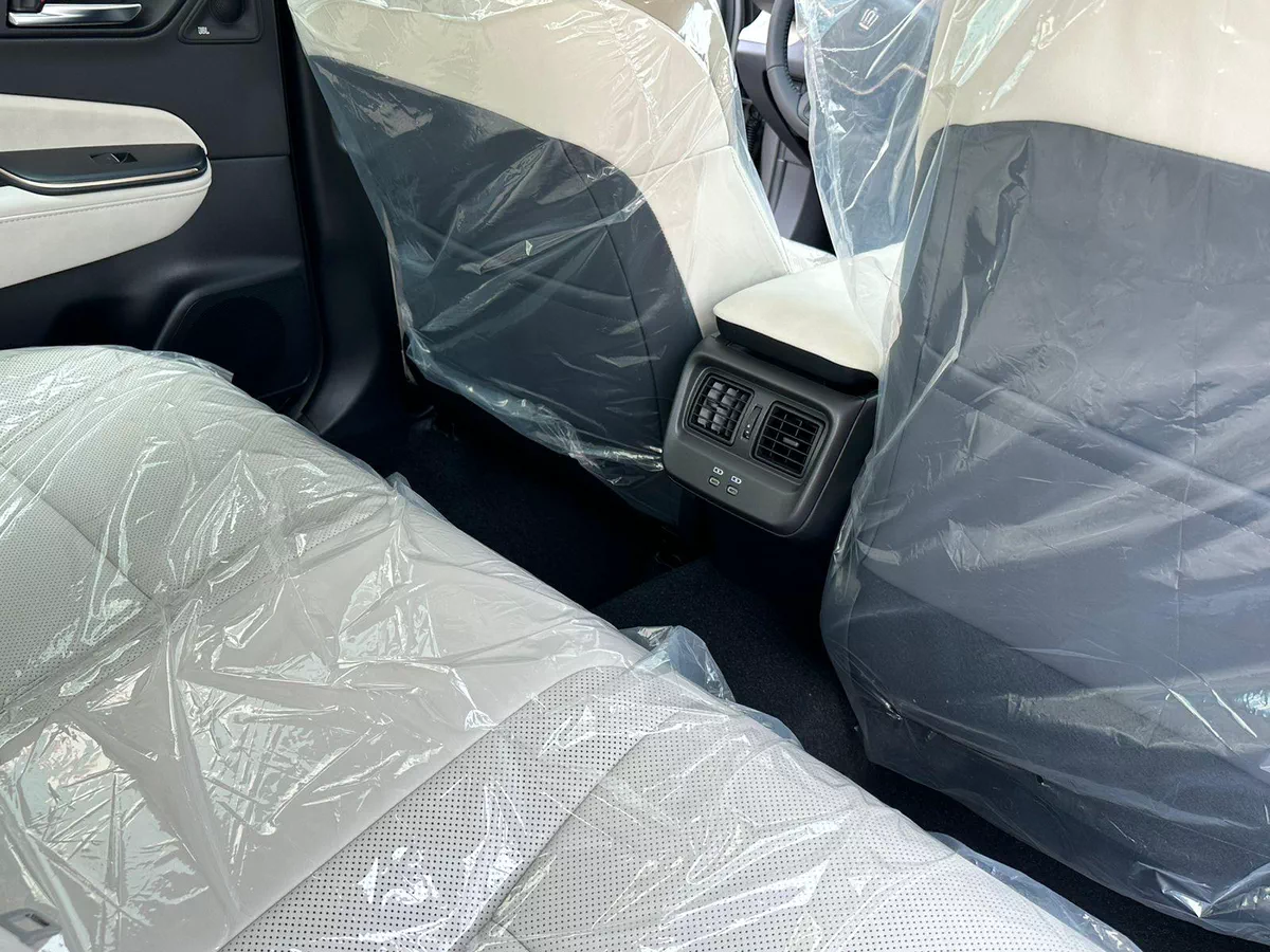 New Toyota Crown-7-7