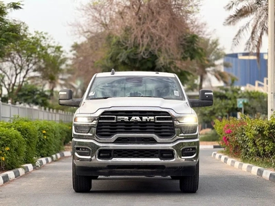 RAM 2500 Bighorn 2025 - GCC Specs - Brand New-17
