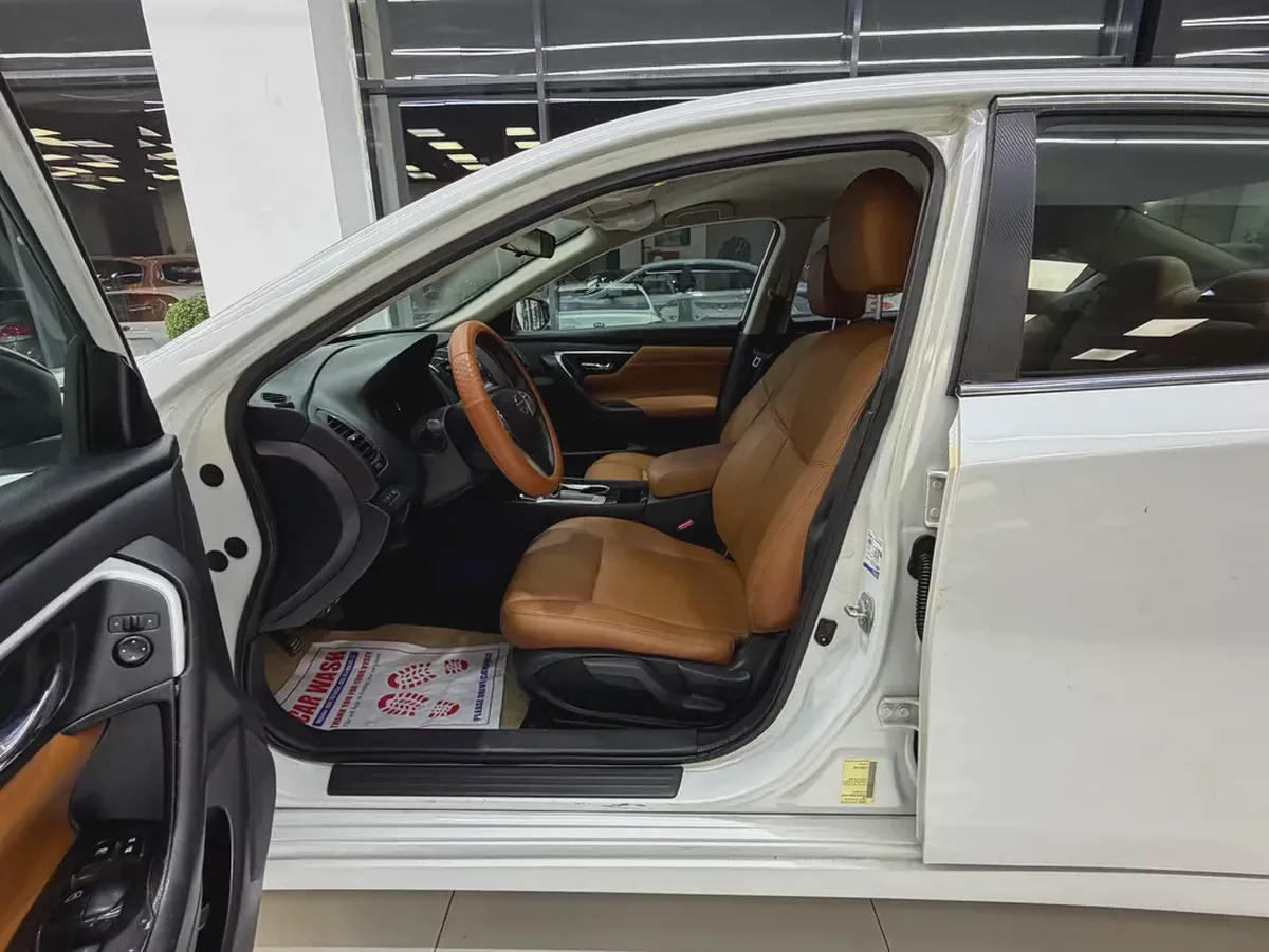 Nissan Altima SV 2017 GCC Specs TAXI-7-7