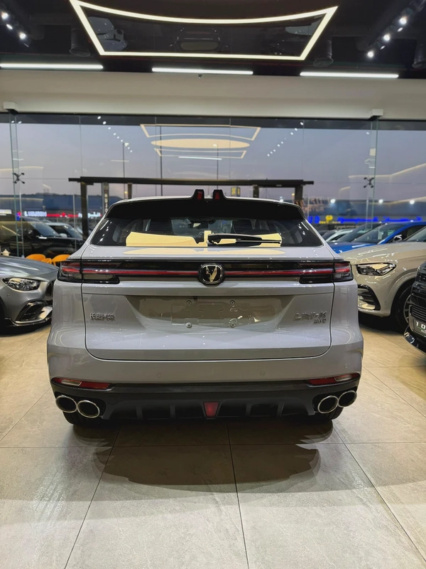 2023 CHANGAN UNI K  PLATINUM WITH 360 DEGREE CAMERA/FULLY LOADED BRAND NEW ZERO KM
