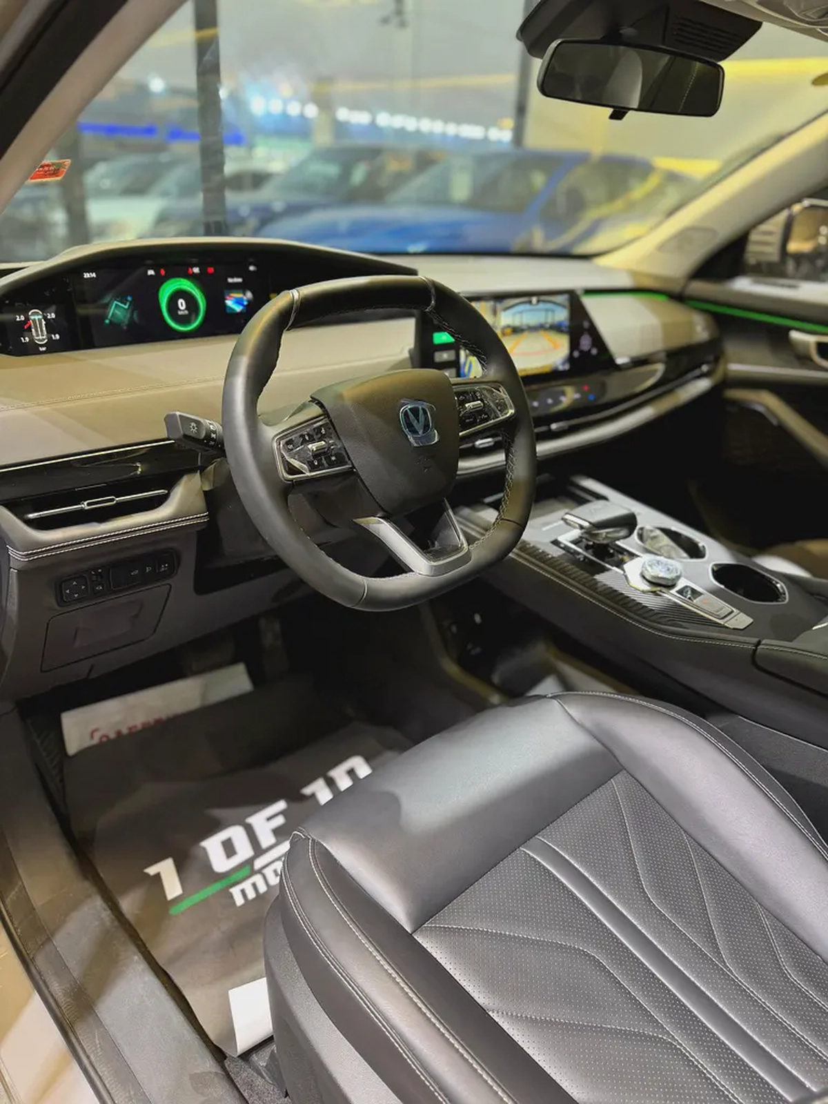2023 CHANGAN UNI K PLATINUM WITH 360 DEGREE CAMERA/FULLY LOADED BRAND NEW ZERO KM-12-12